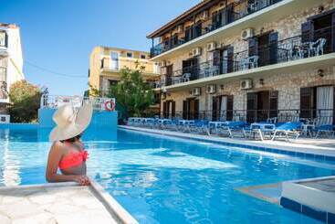 آپارتمان Elena S Studios