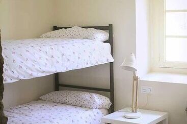 Alamar Salinas   Hostel