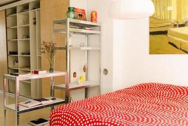 ベッドアンドブレックファースト The One Roomed Guesthouse