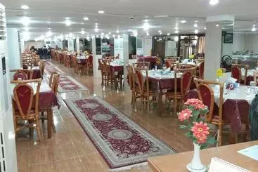 هتل Amin