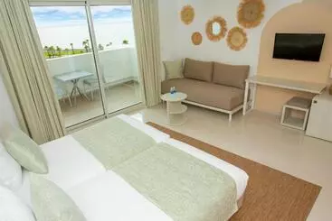 ホテル Lixus Beach Resort   All In