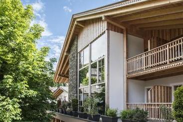 酒店 Gasthof Höllriegl