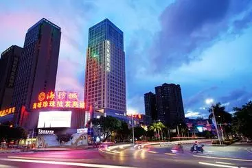 Hotel Hampton By Hilton Beihai Station