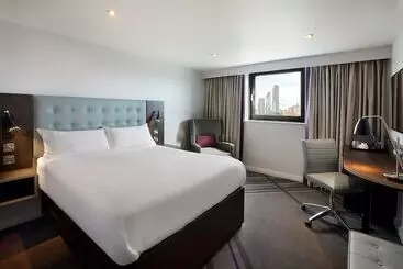 Hotelli Premier Inn Guernsey St Peter Port (admiral Park)