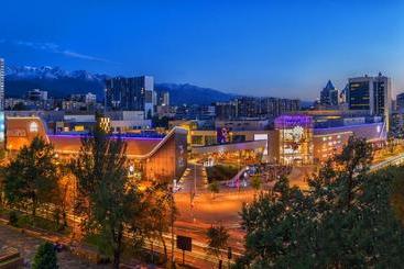 فندق Deluxe Plaza