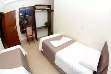 Paulo Hotel & Restaurante