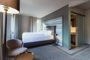 Hotelli Goldene Traube  By Neugart