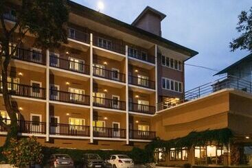 Resort The Cardamom Thekkady