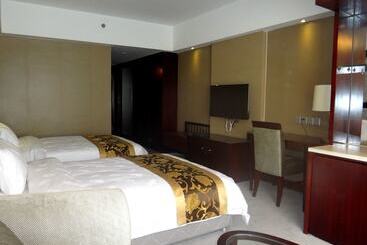 בית מלון כפרי Junlin Hot Spring