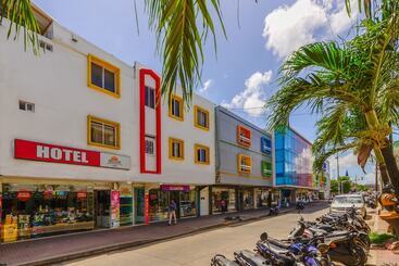 בית מלון כפרי Continental Sai