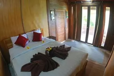 ホテル Manta Cottages With Sea View