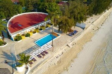 هتل Nautilus Boutique