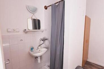 Отель Central Room