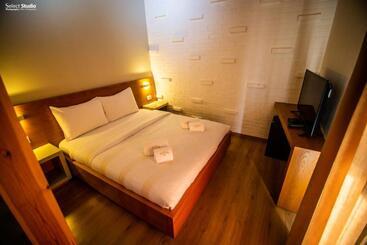 هتل Restorant Delisia