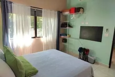 Aamiaismajoitus (B&B) Surfside Mar Y Posa