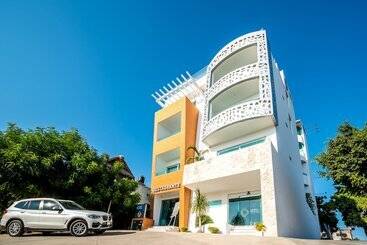 Отель Dc Boutique & Spa