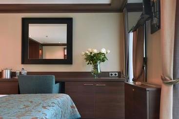 בית מלון כפרי Ships Holland  Hs Leonora  Messe  Düsseldorf