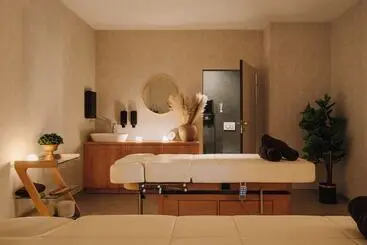 Huoneistohotelli Forest Park Resort & Spa