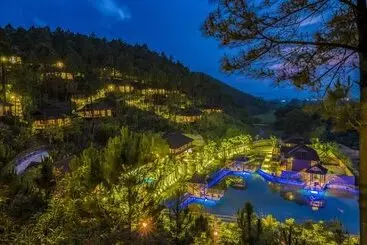 Sankofa Village Hill Resort And Spa