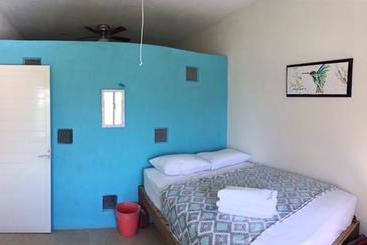 הוסטל Hostal Bucerias