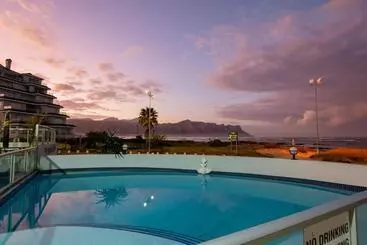 Hotel Ocean Breeze
