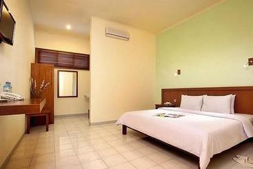 Giri Hotel Lombok