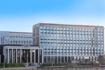 ホテル Courtyard By Marriott Zhengzhou Airport