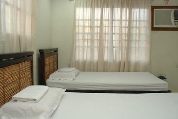 Hotel Manila International Youth Hostel