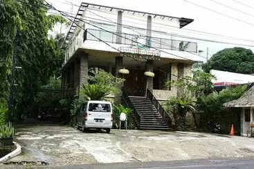 Bali De Anyer Hotel & Restaurant