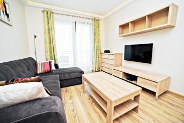 Dom & House - Apartments Sopocka Rezydencja