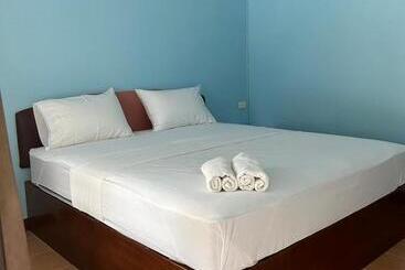 هتل Adam Bungalows