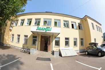 Отель Hostel Zakhodi Na Paveletskoy