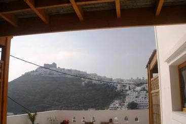 Hotell Psarros Studios