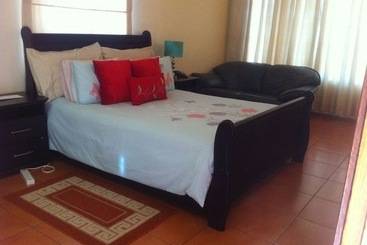 فندق Dihate Guest House