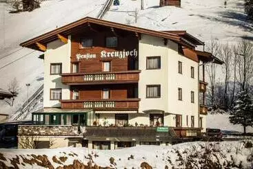 Hotelli Pension Kreuzjoch
