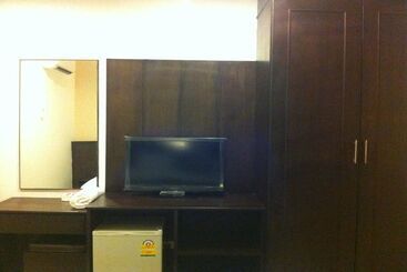 호텔 Phuthara Mansion