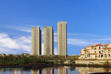 호텔 Paxton Vacances Resort & Suites Sanya