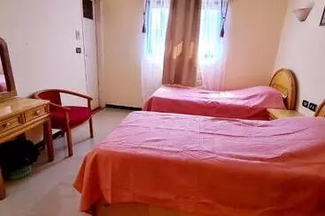 هتل Senmut Luxory Rooms