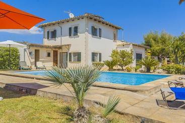 هتل Finca Ca Na Sota