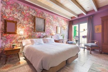 هتل Llucmajor Suites