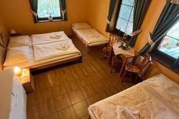 호텔 Villa Victoria Penzion