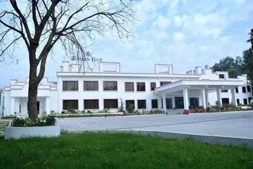 Hôtel Golden Tulip Khajuraho