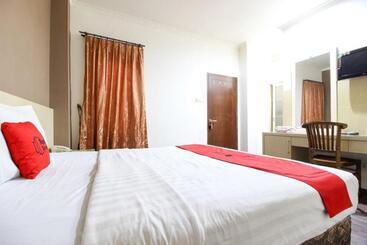 Hotel Reddoorz Near Stadion Manahan Solo