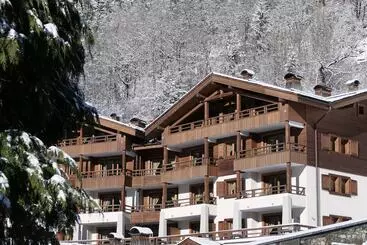 ホテル Residence  Les Grandes Alpes