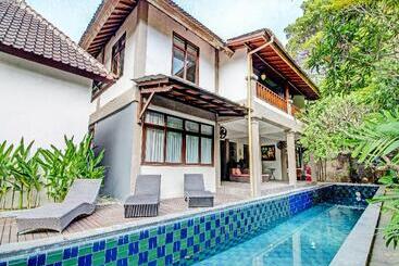 酒店 Sunny Side Seminyak