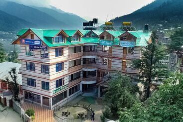 هتل Utopia Resorts & Spa