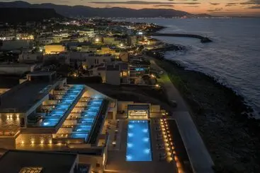 ホテル Castello Boutique Suites By The Sea   Adults Only
