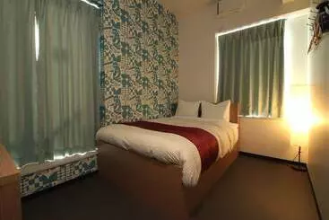 Hotelli Oak Hostel Sakura