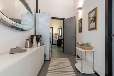 هتل Snob Luxury Suite