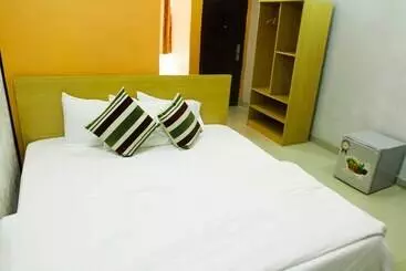 Hotel Latest D